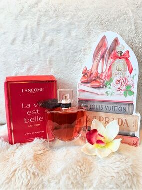 🩷🩷La Vie Est Belle L'Eau de Parfum L’ELIXIR 1.7 oz🩷🩷